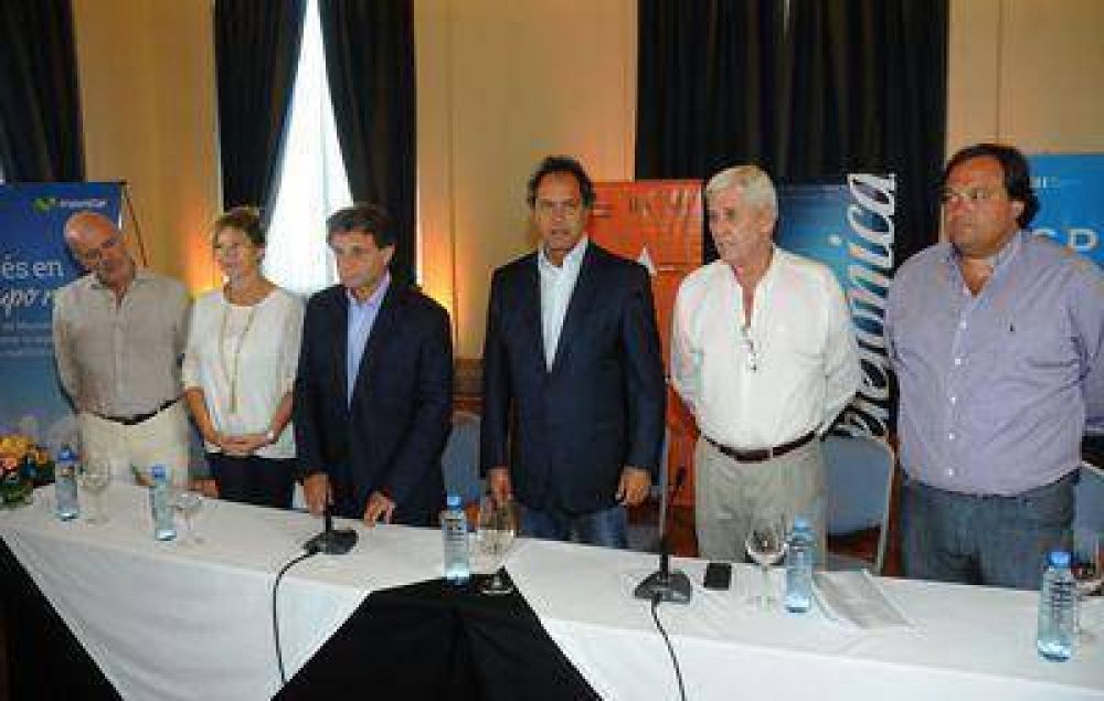 Telef�nica invertir� 3 mil millones en la provincia de Buenos Aires