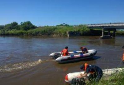 Otra jornada agotadora en la b�squeda de Nicol�s Castillo