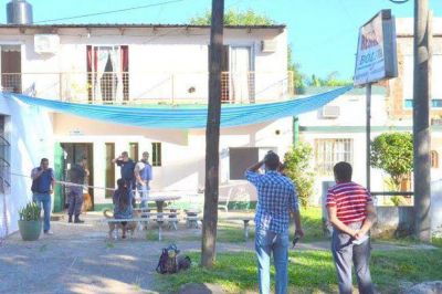 Un preso mat� a un polic�a, hiri� a otro, escap� y termin� quit�ndose la vida