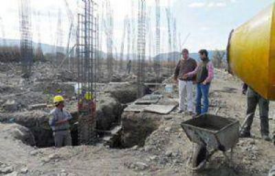 Dib Ashur supervisar� el avance de obras escolares en El Huayco