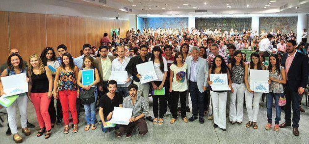 Poggi aprob� otras 103 nuevas empresas de j�venes sanluise�os