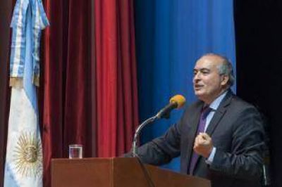 Jos� Francisco L�pez confirm� que la obra Potrero de las Tablas tiene prioridad