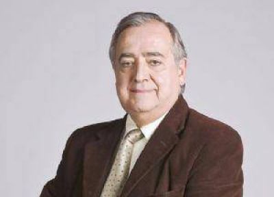 Jos� P�ez: �Alperovich tiene un aplazo en planificaci�n�