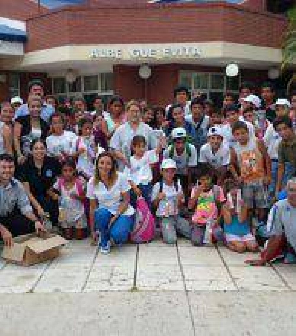 Ni�os de toda la provincia reciben controles m�dicos y aprenden a cuidar su salud