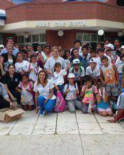 Ni�os de toda la provincia reciben controles m�dicos y aprenden a cuidar su salud