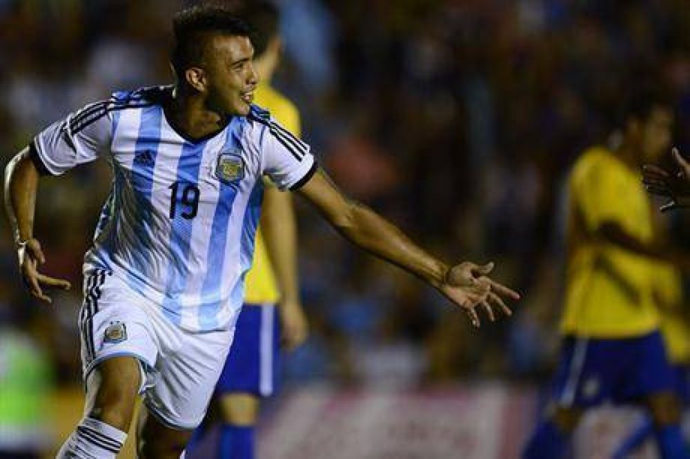 La Argentina encontr� el triunfo ante Brasil en el final y lo gan� 2 a 0