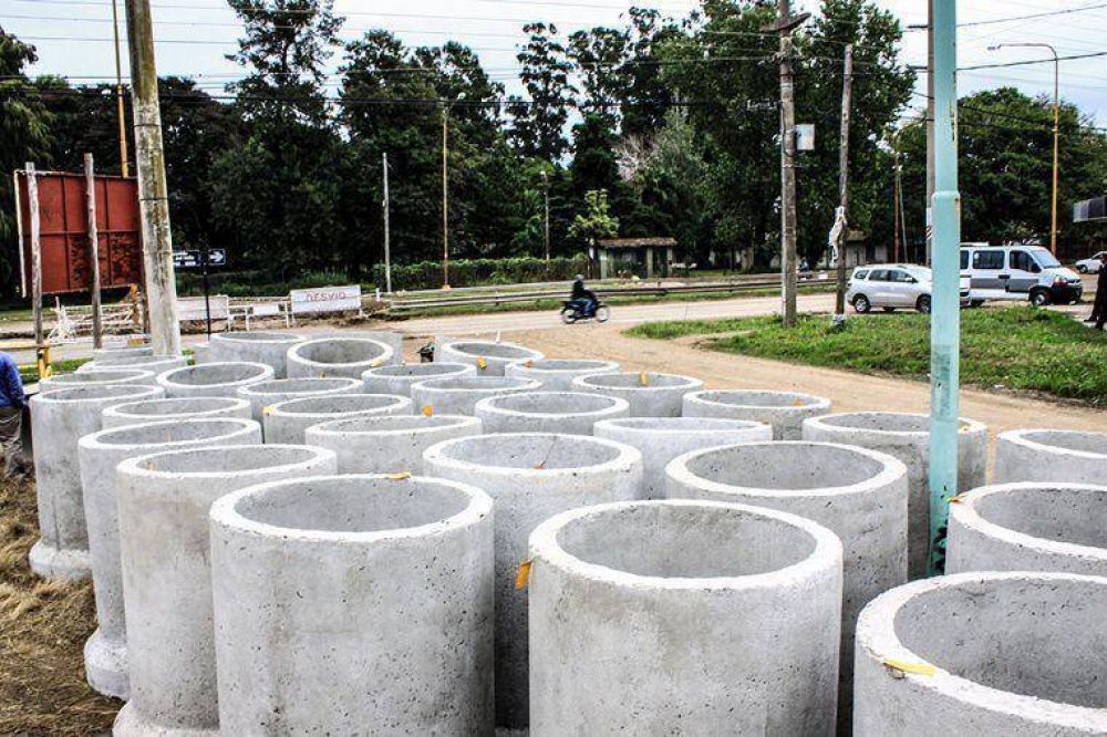 B� Ledesco: se finaliz� el desag�e Piedrabuena