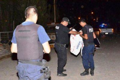 Joven tiroteado desde una moto resulta herido en el brazo