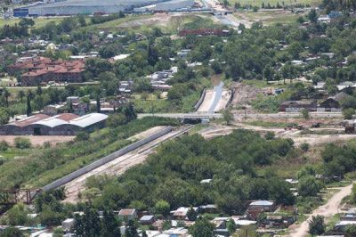 Avanzan las obras hidr�ulicas para un mejor escurrimiento de agua en la Ciudad