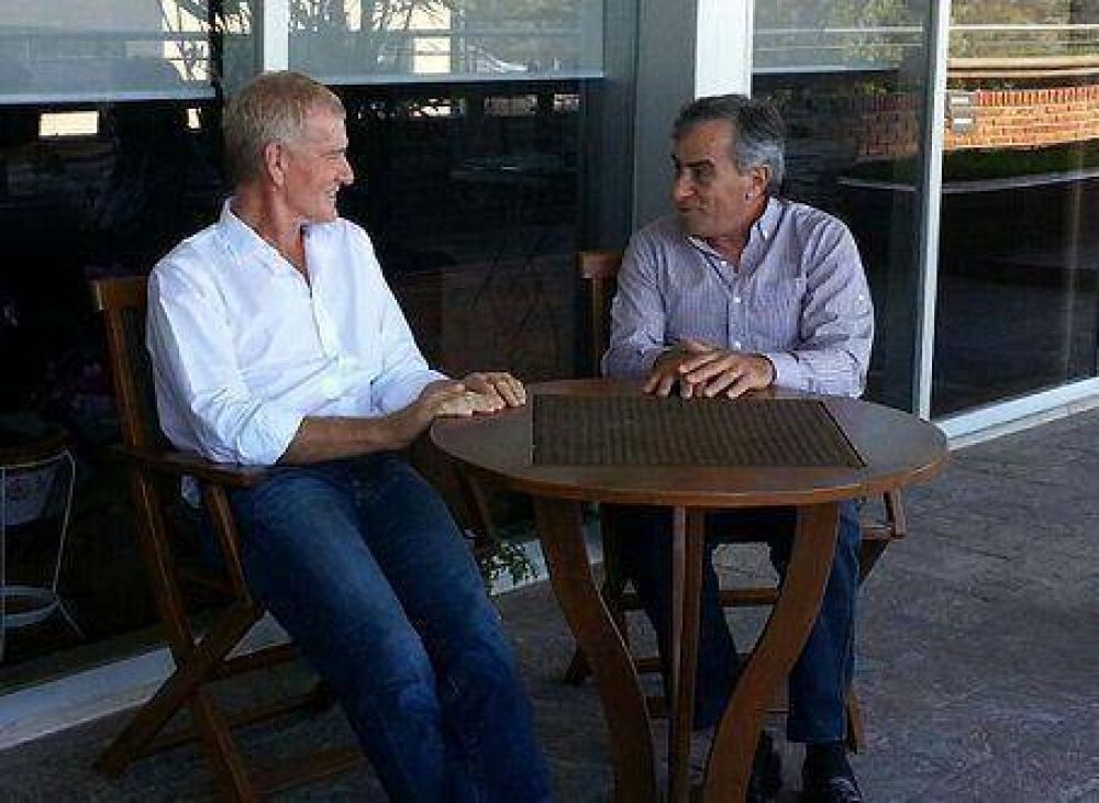 Se reunieron De Narv�ez y Cariglino
