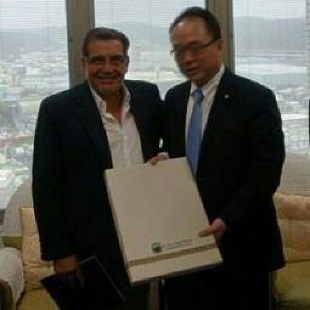 Beder, confiado de poder venderle alimentos a Taiw�n