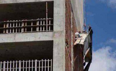Inseguridad laboral en obra provoca grave accidente con trabajadores de UOCRA	