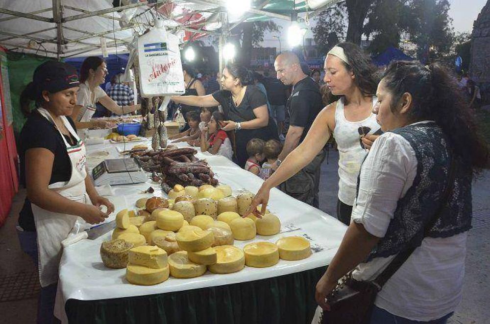 Lan�s: Fiestas populares para todos y todas durante el mes de Febrero