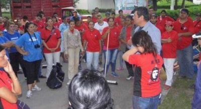 Movimientos sociales realizaron tareas de limpieza en el Perrando