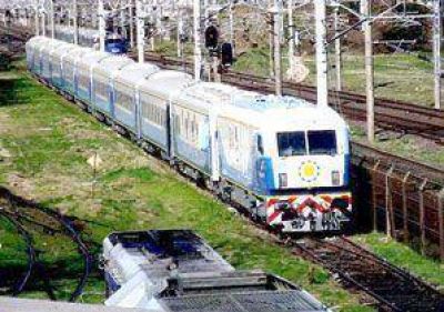 El nuevo tren pasar� por Jun�n hoy a las 13