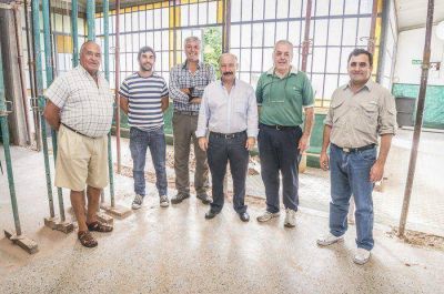 El intendente visit� las obras de ampliaci�n del C�rculo �rabe