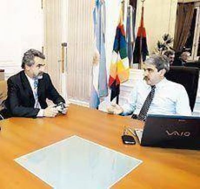 Superpoderes: la oposici�n busca cerrarle el paso a una propuesta del oficialismo