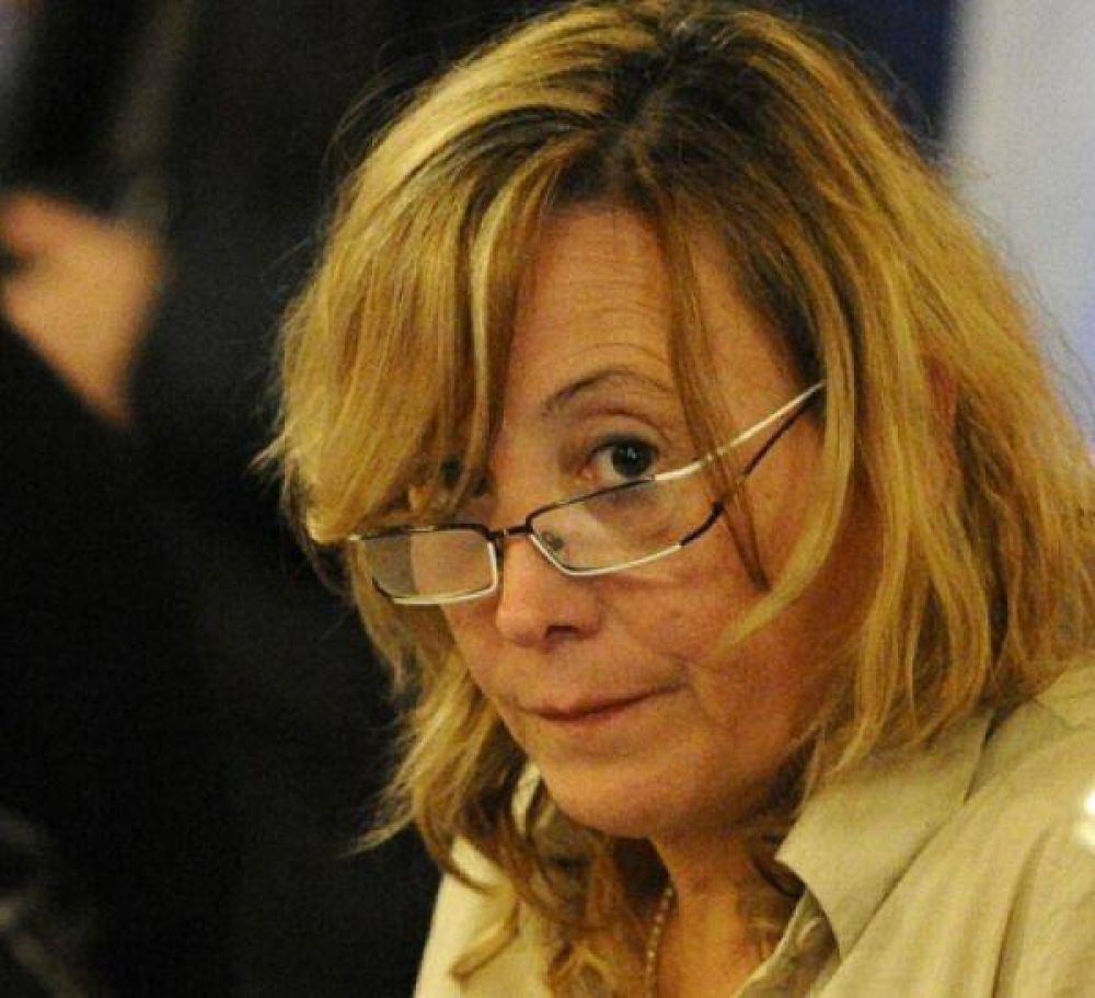 Se intensifican las negociaciones en salud tras el rechazo del decreto 2366/14