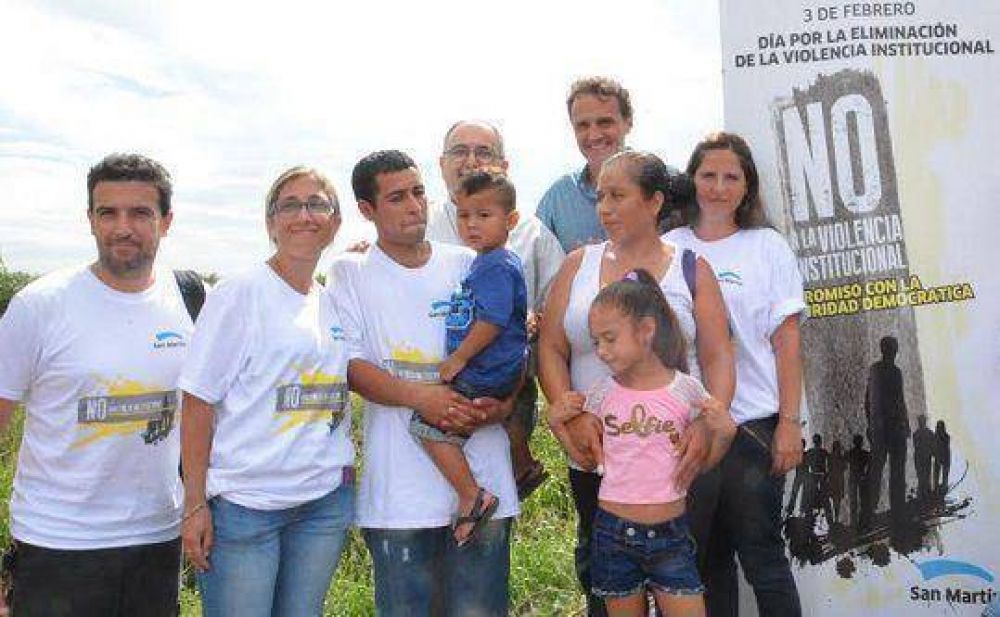 General San Mart�n homenaje� a v�ctimas de violencia institucional