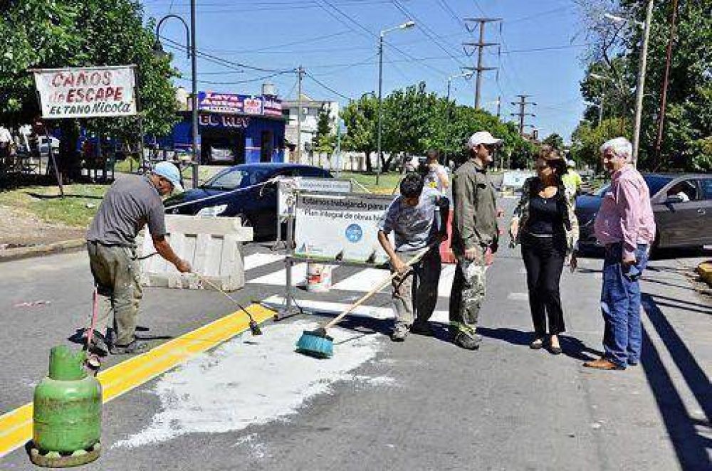 El Municipio realiza trabajos de mejoramiento en la avenida Arnoldi