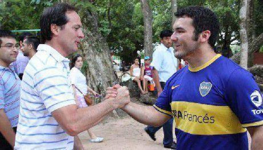 Con Camau o con Camau