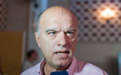 N�stor Grindetti espera que el radicalismo se sume al PRO y compita en las PASO en Lan�s	
