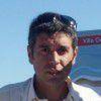 Kuhn pide reuni�n con jefes policiales