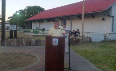 Agotegaray celebr� poder cumplir con �dos anhelos que desde hace mucho los villeros tenemos presente�