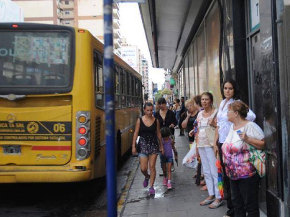 Los rosarinos critican la calidad del transporte urbano de pasajeros