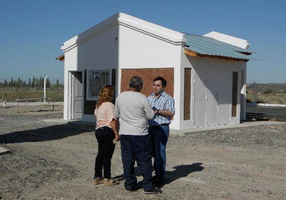David Bravo sali� a respaldar a Carlos Verna