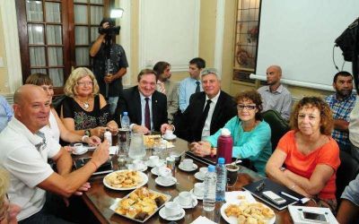 Realizaron la primera reuni�n paritaria con gremios docentes santafesinos