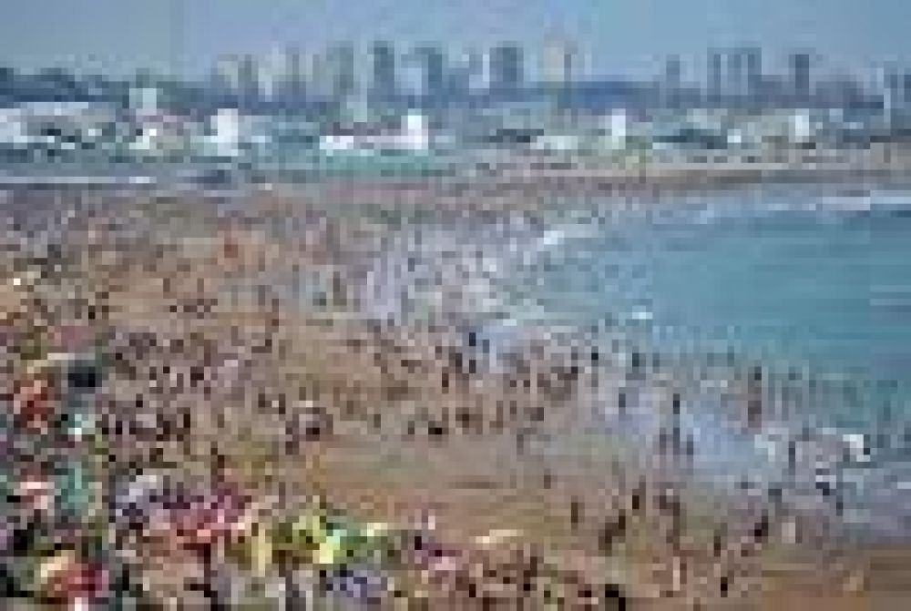 Popular, surfera, fierrera o cool: Mar del Plata tiene una playa para cada estilo