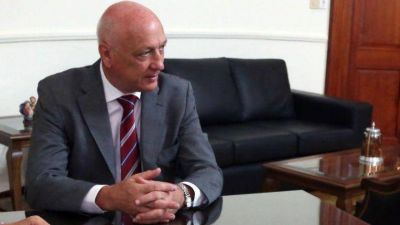 Bonfatti: �Gendarmer�a ha vuelto, tenemos mil agentes�