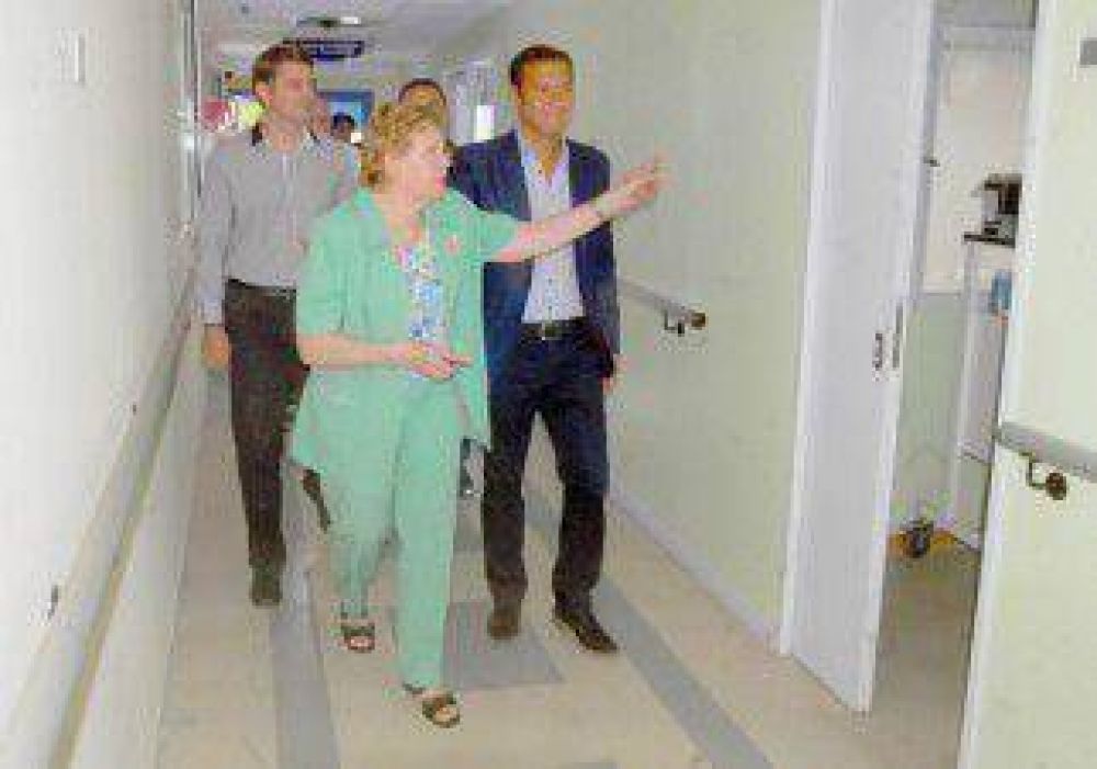Guti�rrez asegur� que �fortalecer� a la fundaci�n Luncec 