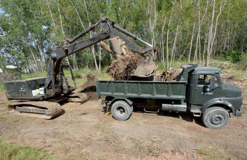 Ampl�an el acceso a las 140 Viviendas de Valentina Sur
