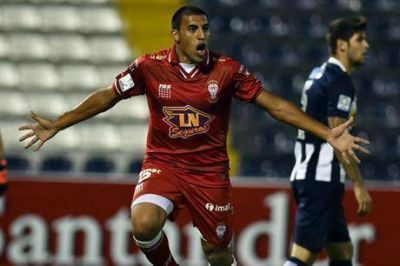 Tras 41 a�os, Hurac�n volvi� a la Copa Libertadores con una goleada so�ada