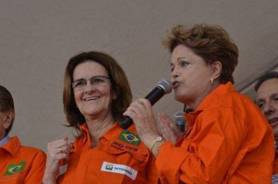 Rousseff acept� la renuncia de la directora de Petrobras