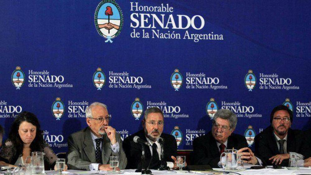 En soledad y con cambios, el FpV avanza con la nueva Agencia de Inteligencia en el Senado