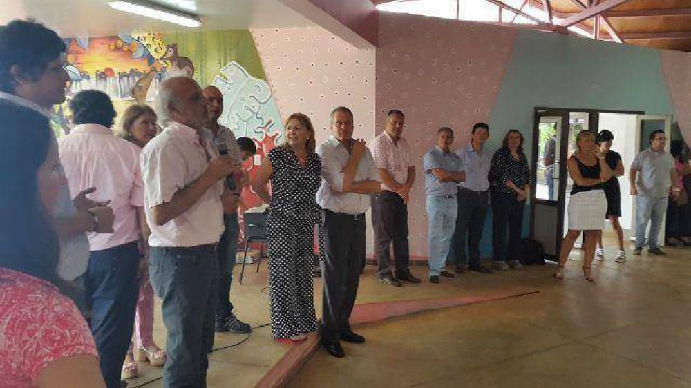 Perczyk y Jacobo visitaron escuelas en Puerto Iguaz