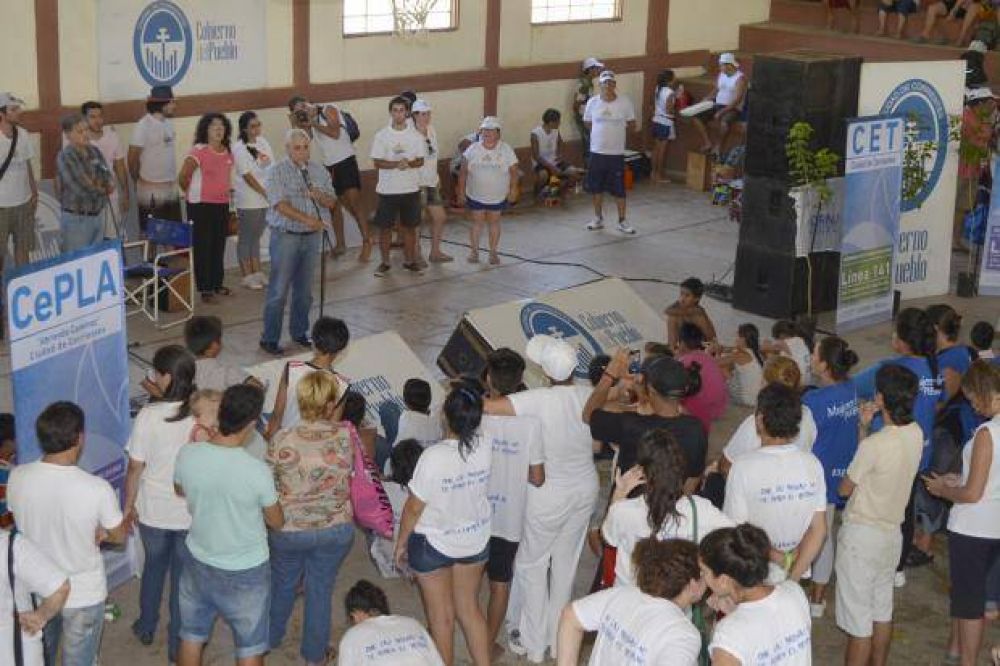 El intendente Fabin Ros acompa el Primer Encuentro Regional CePLA en Playa Arazaty