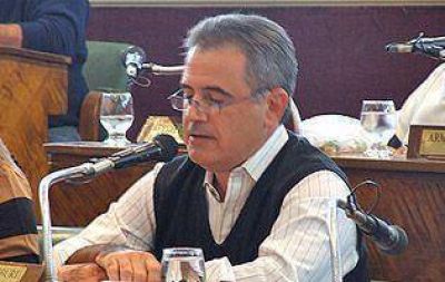 Oyhambur�: �No estamos demostrando madurez pol�tica�