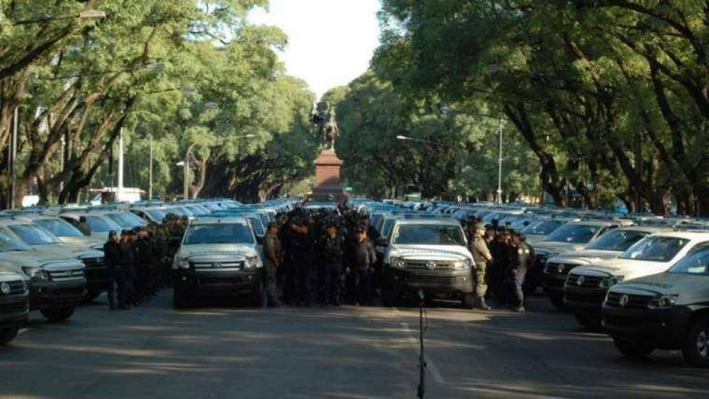 Diferencias por la cantidad de gendarmes: 600 o 1.000 en Rosario?