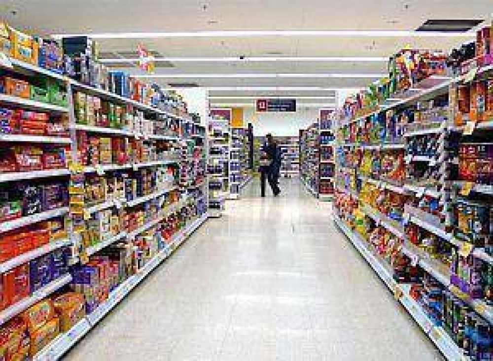 Los argentinos, entre los que m�s calor�as consumen por d�a en productos envasados