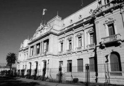 Salarios 2015 y preocupaci�n en los gremios
