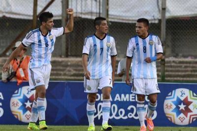 Goleada y pasaje al Mundial: la selecci�n venci� a Paraguay y va por los Juegos Ol�mpicos