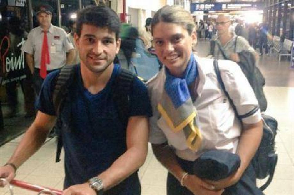 El uruguayo Nicol�s Lodeiro lleg� a la Argentina y es nuevo refuerzo de Boca