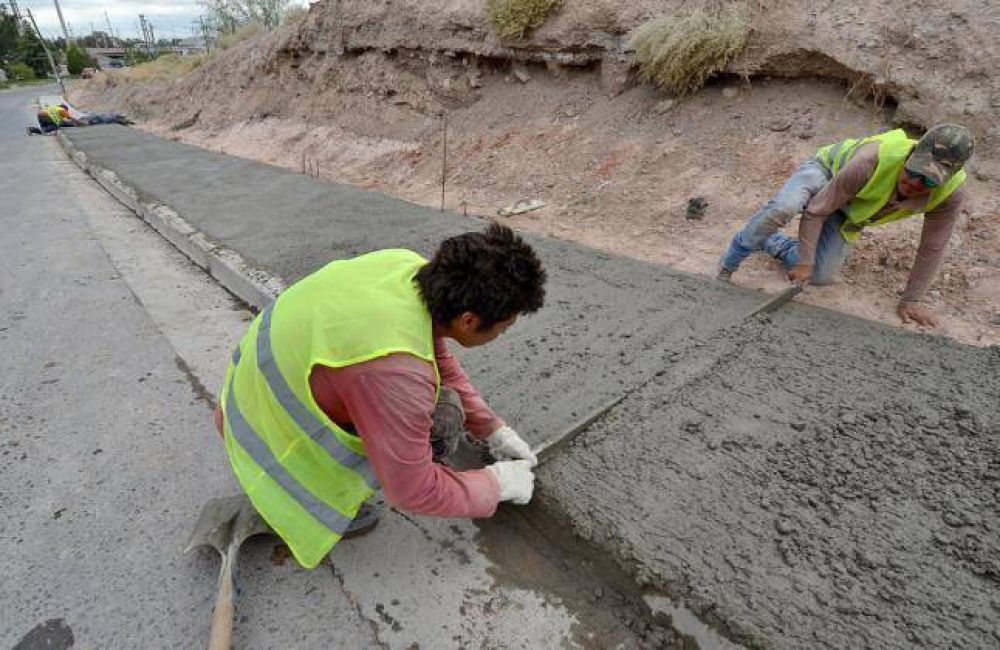 Nuevas veredas y rampas en Terrazas de Neuqu�n