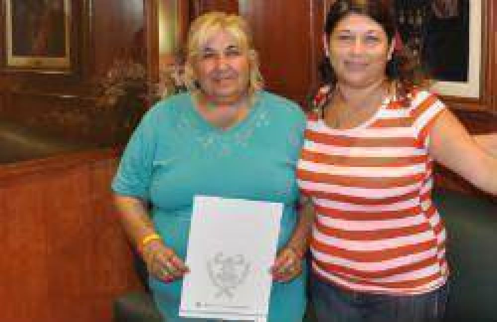 Asociaci�n �La Uni�n hace la fuerza� de La Banda recibi� ayuda