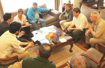 El intendente Melella recibi� a jubilados para analizar la situaci�n de IPAUSS