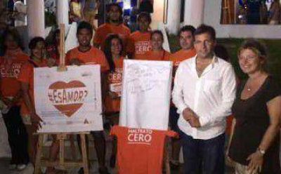  �lvarez Rodr�guez y De Jes�s en campa�a contra la violencia de g�nero